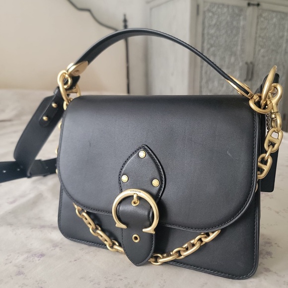 Coach Bag - Picture 1 of 8